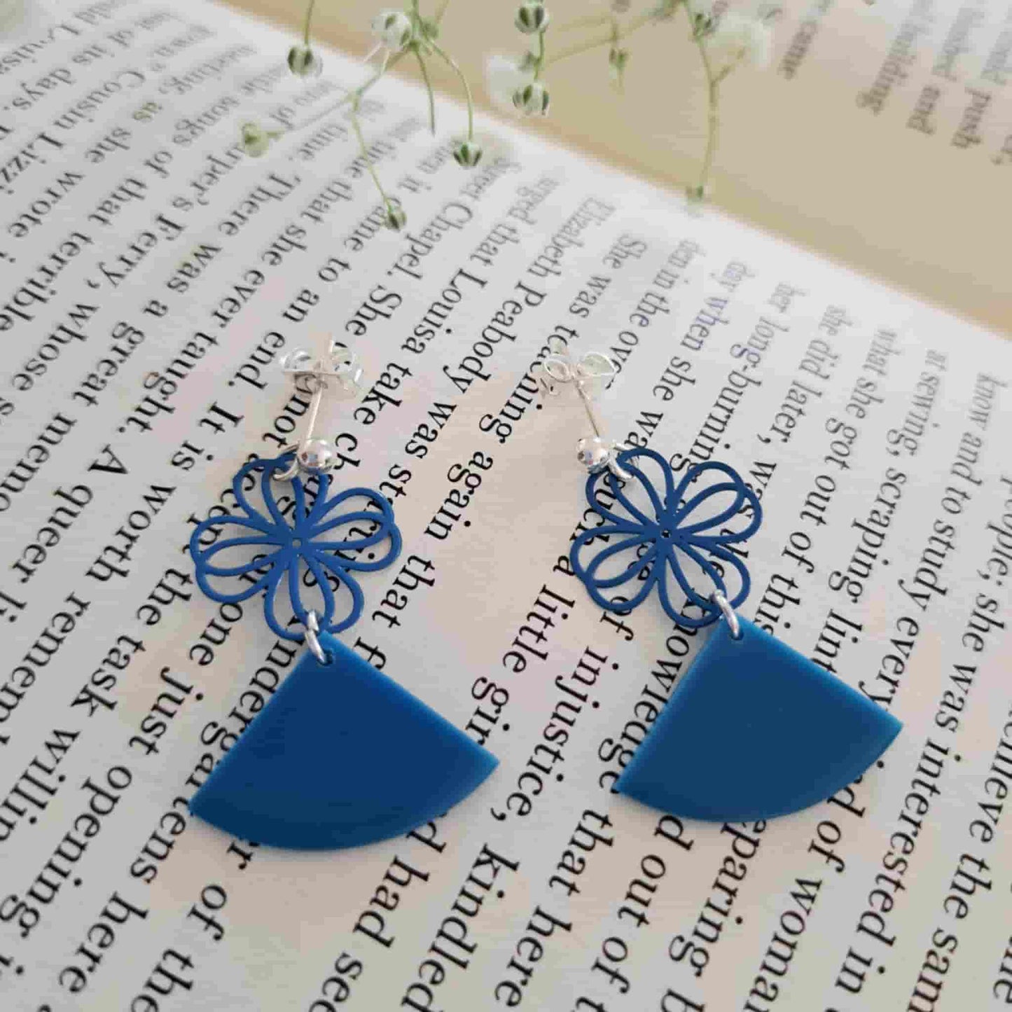 Filigree Flower Earrings