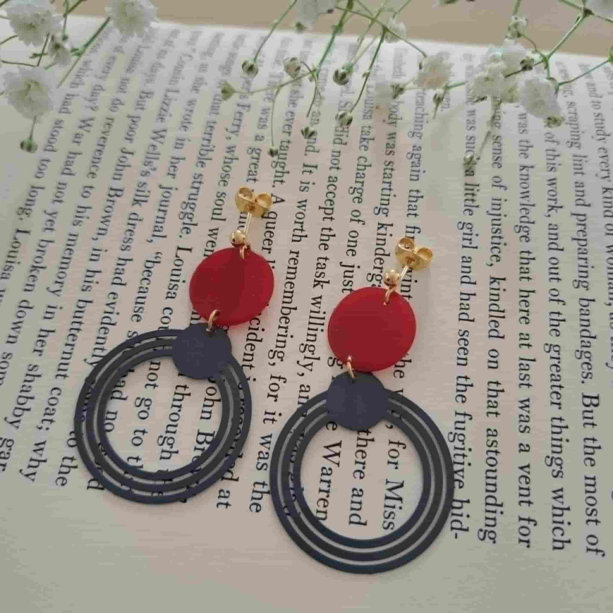 Loop Charm Tiddlywink Earrings