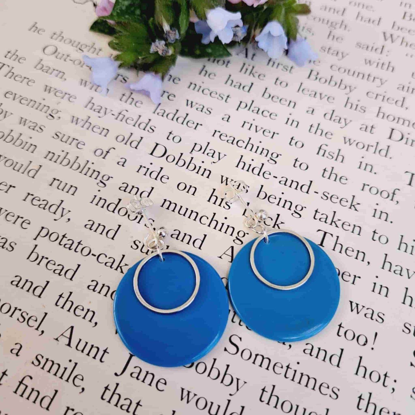 Tiddlywink Hoop Earrings