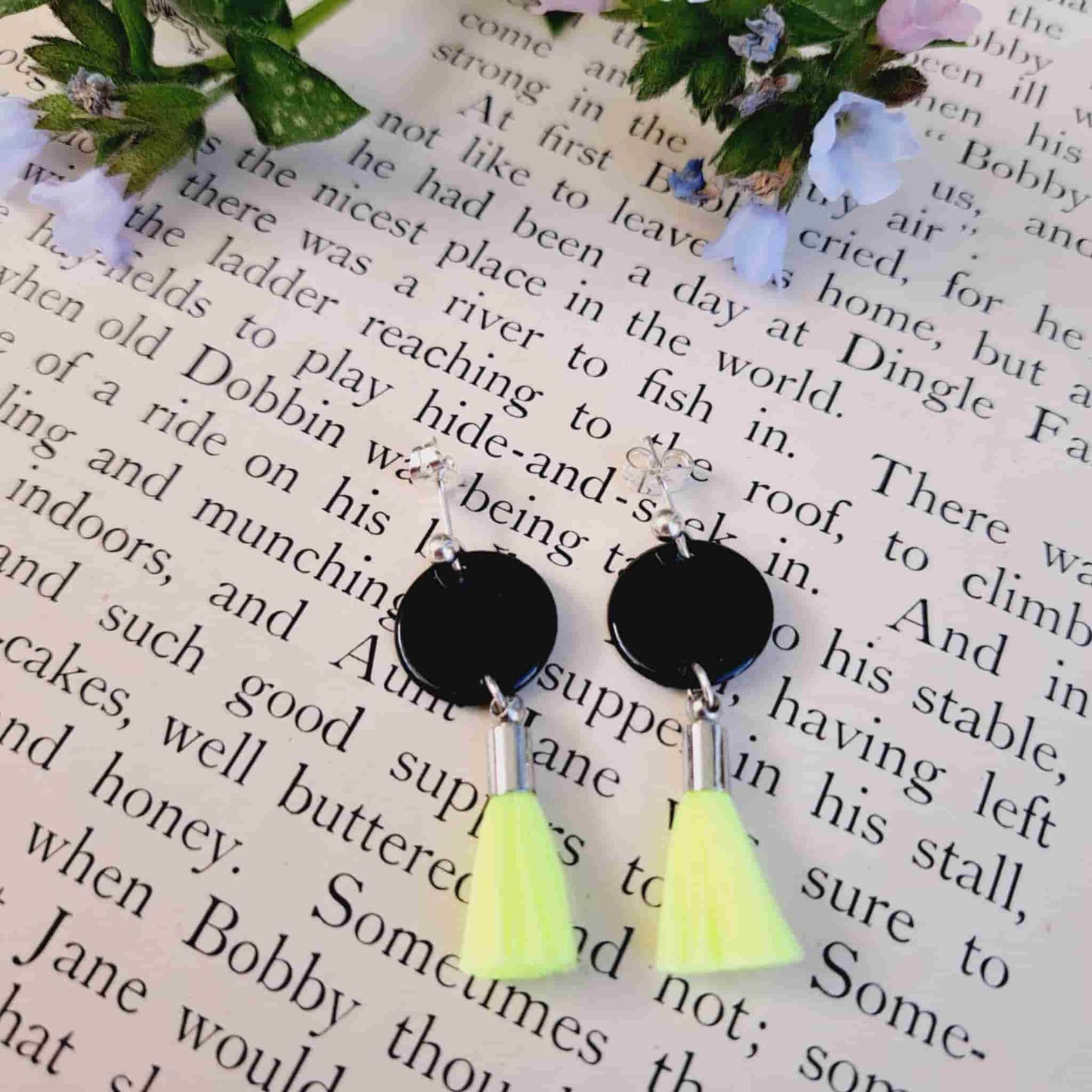 Tiddlywink Tassel Earrings