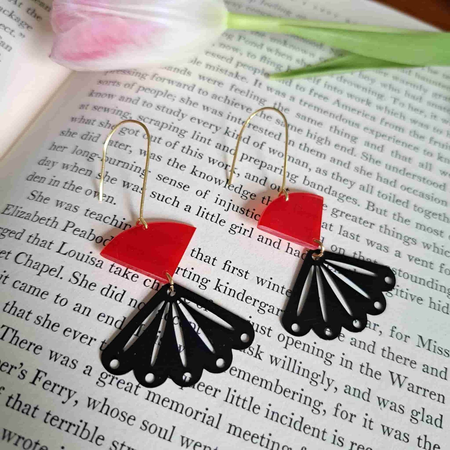 Fan Earrings