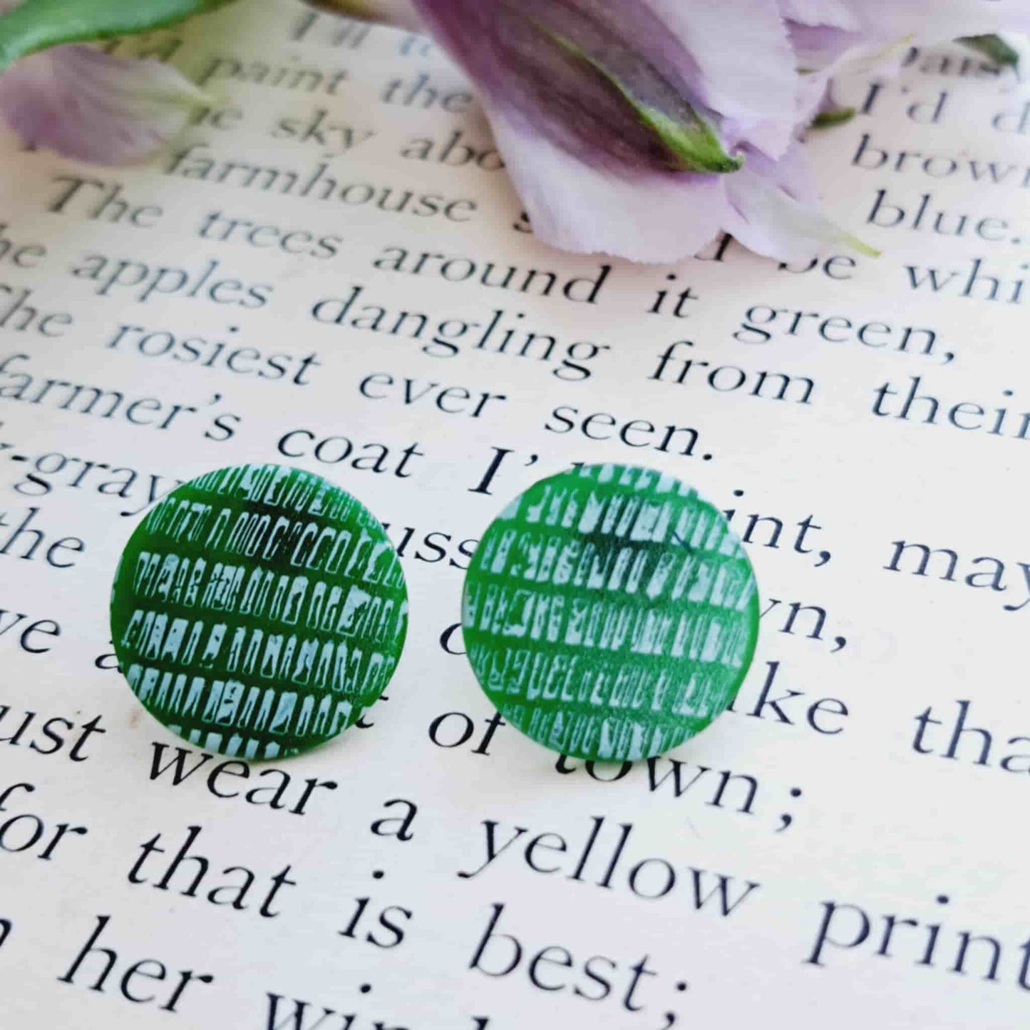 Tiddlywink Stud Earrings